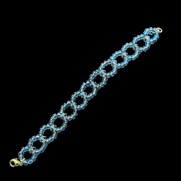 Beautiful Glass Beaded Bracelet Light Blue Clear Circle Design Lobster Claw 7”L - Picture 10 of 11